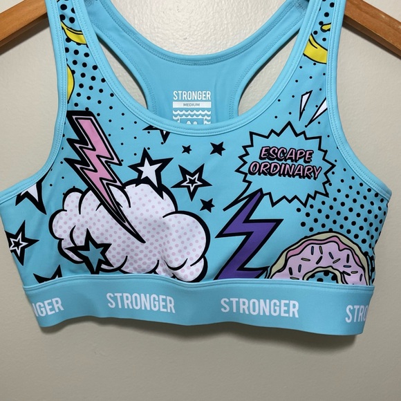Stronger by Ice Cream Pop Sports Bra and Leggings Workout Set - Picture 10 of 13